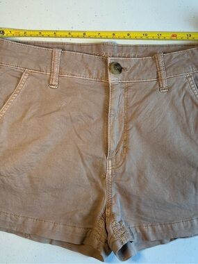 AEO Khaki Cotton Shorts High Rise Shortie Super Stretch EUC size 6